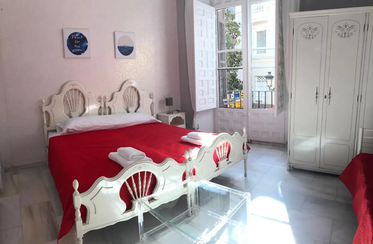 Low Cost Rooms Teatro Málaga 0*,  España