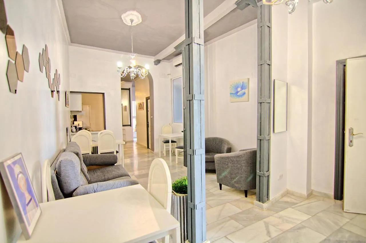 Low Cost Rooms Teatro Málaga España