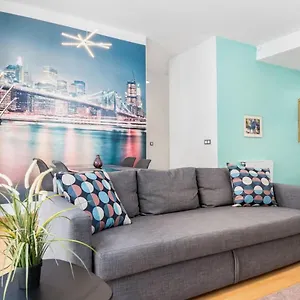 Apartamento -malagasunapts- Modern Citycentre Pool&parking, Málaga
